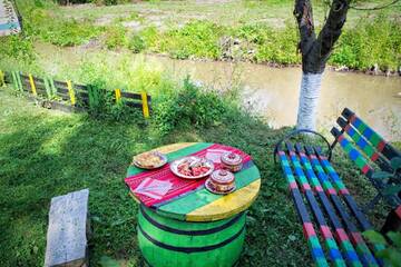 Фото номера Дом с 3 спальнями Загородные дома Milkovata Guest House г. Koshov 13